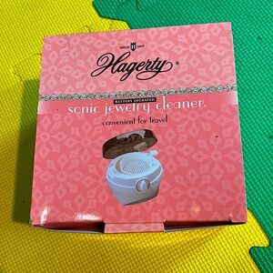 Hagerty sonic jewelry cleaner- battery operated